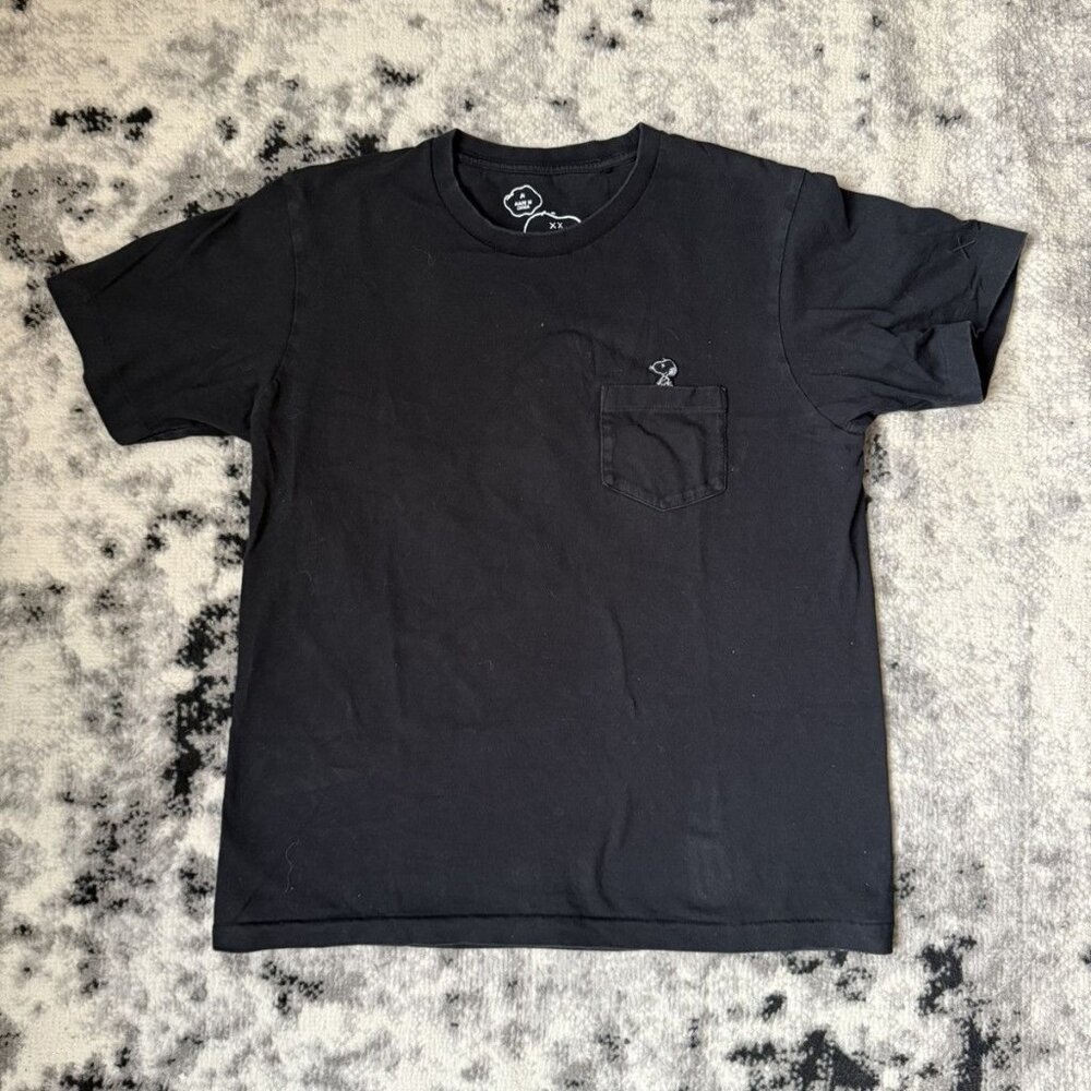 Uniqlo x Kaws x Peanuts T-shirt